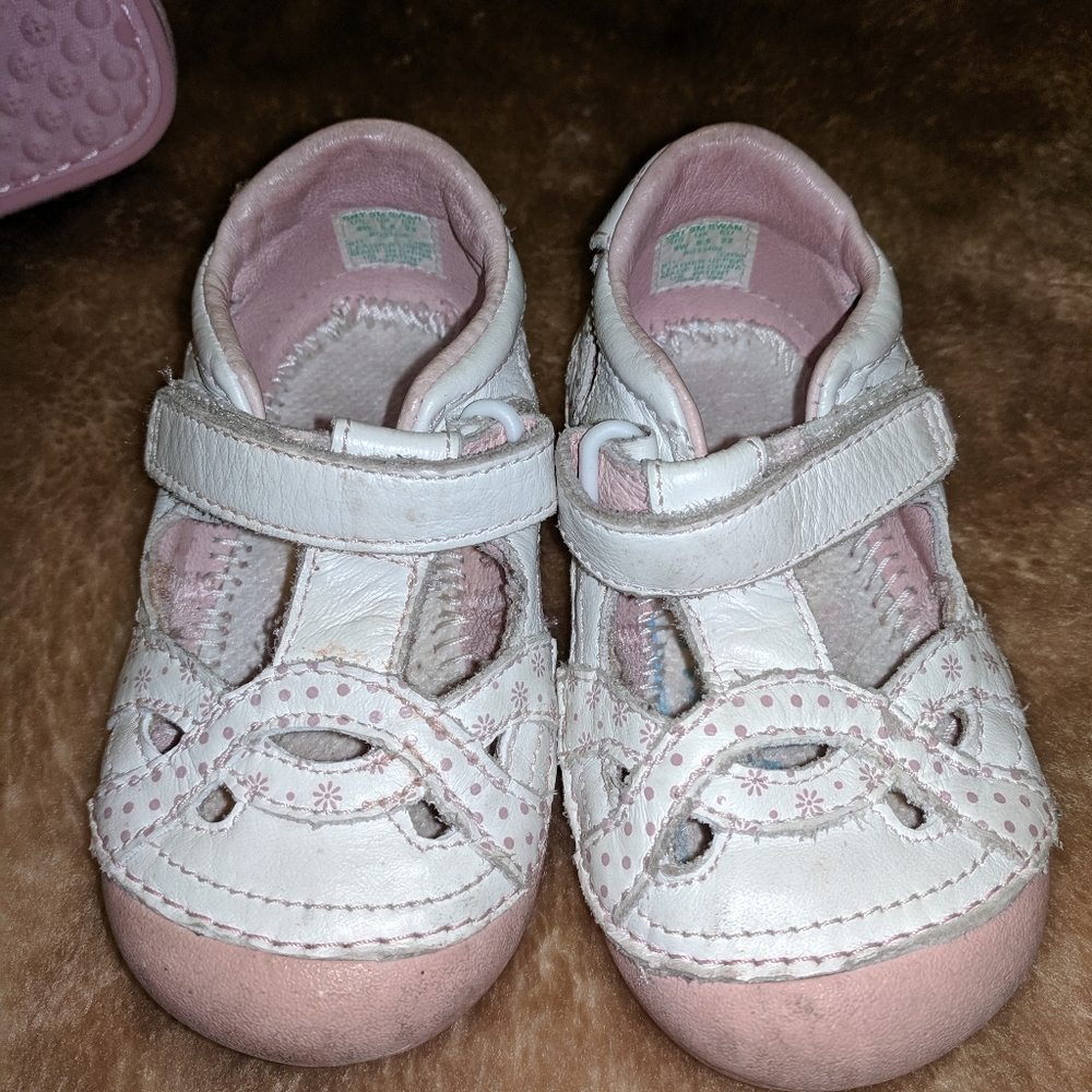 Stride Rite size 5.5